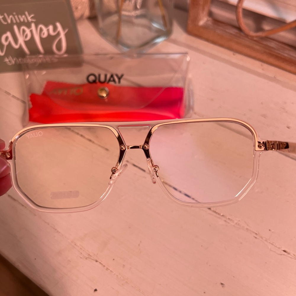 NWT Quay Front Row Glasses - Picture 4 of 15